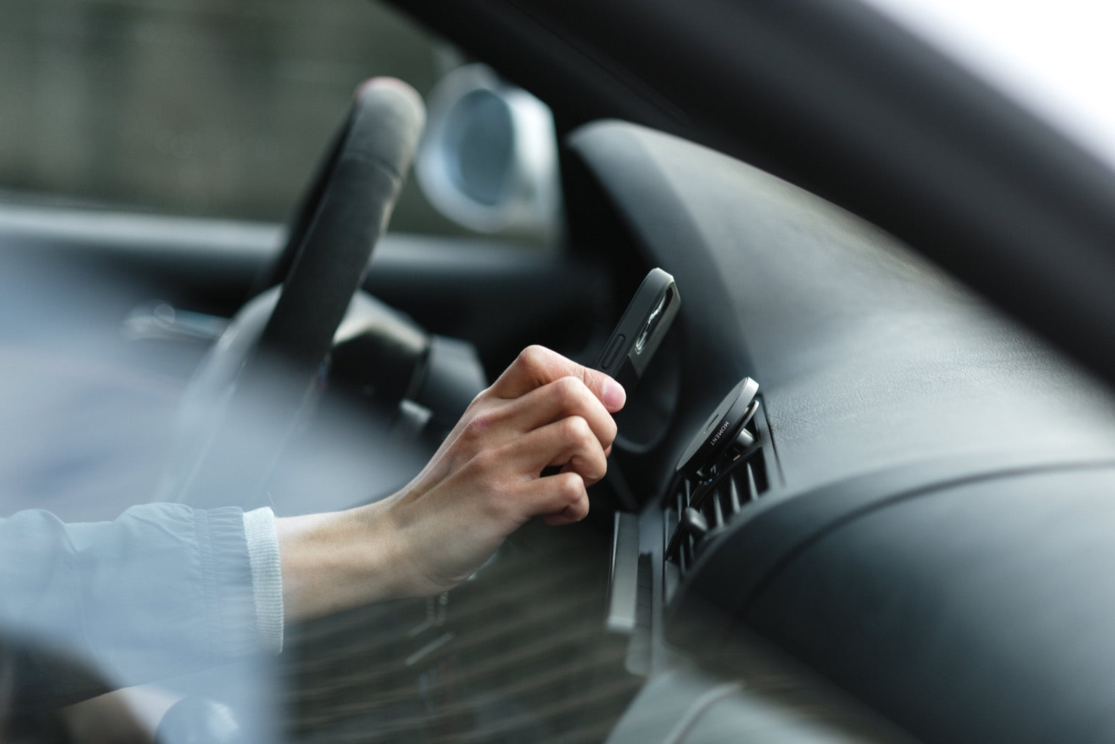 Car Vent Mount with MagSafe