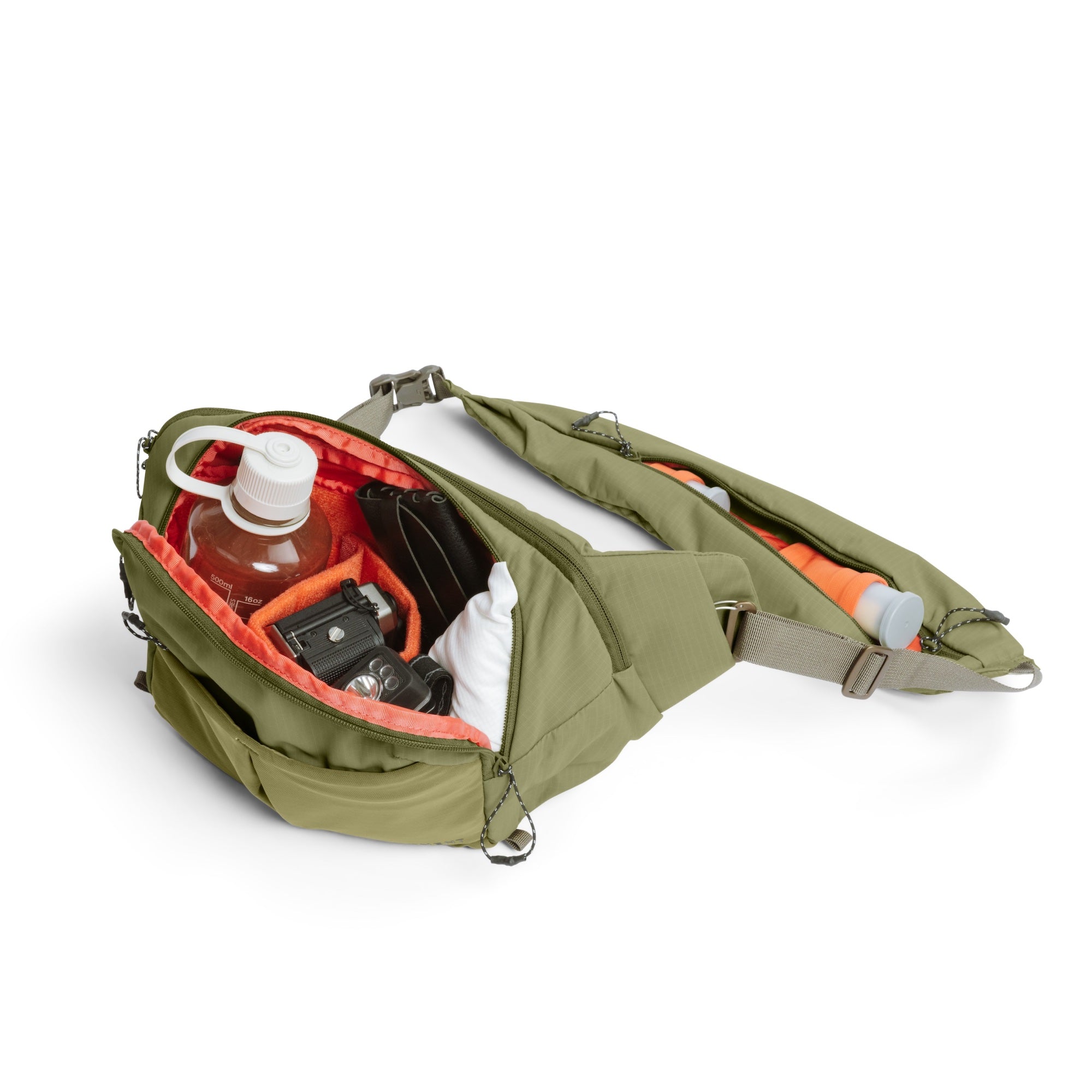 Balance 7L Camera Sling