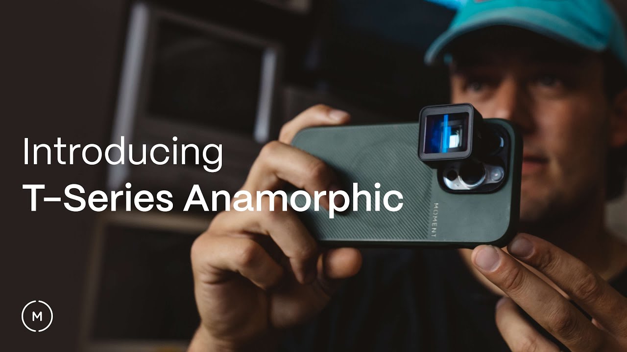 Moment 1.33x Anamorphic Mobile Lens Gold & Blue Flare - T-Series